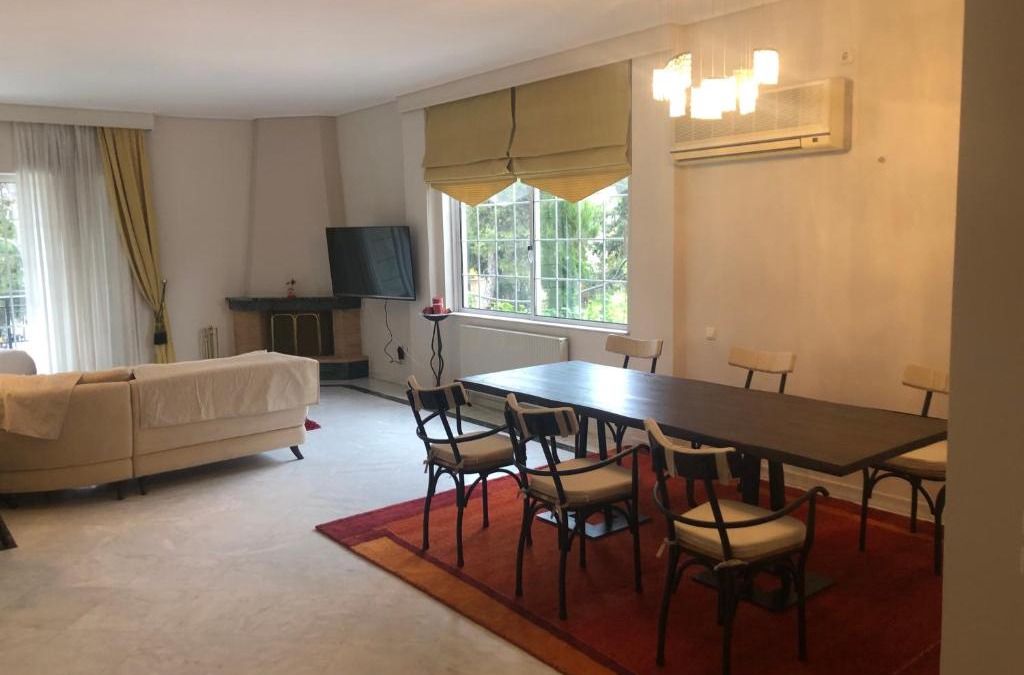 Kifisia Apartment | Zack's Grande