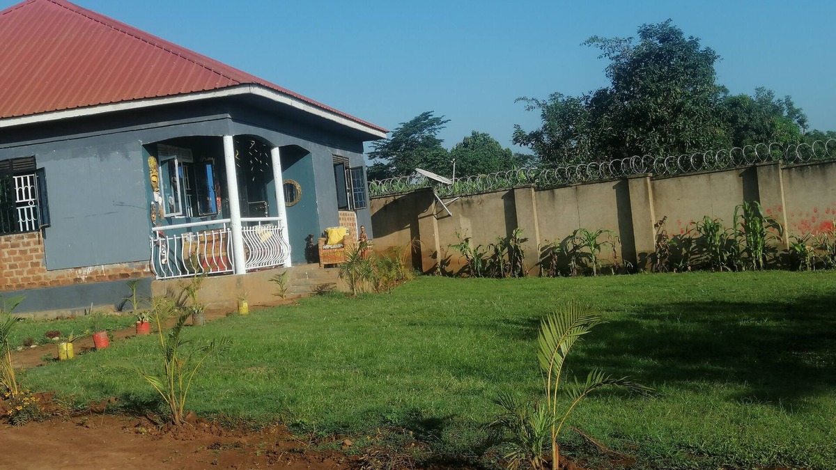 Kampala House | ZAFFE houses and Backpackers