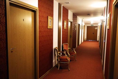 Debica Hotel | Zamek Camelot