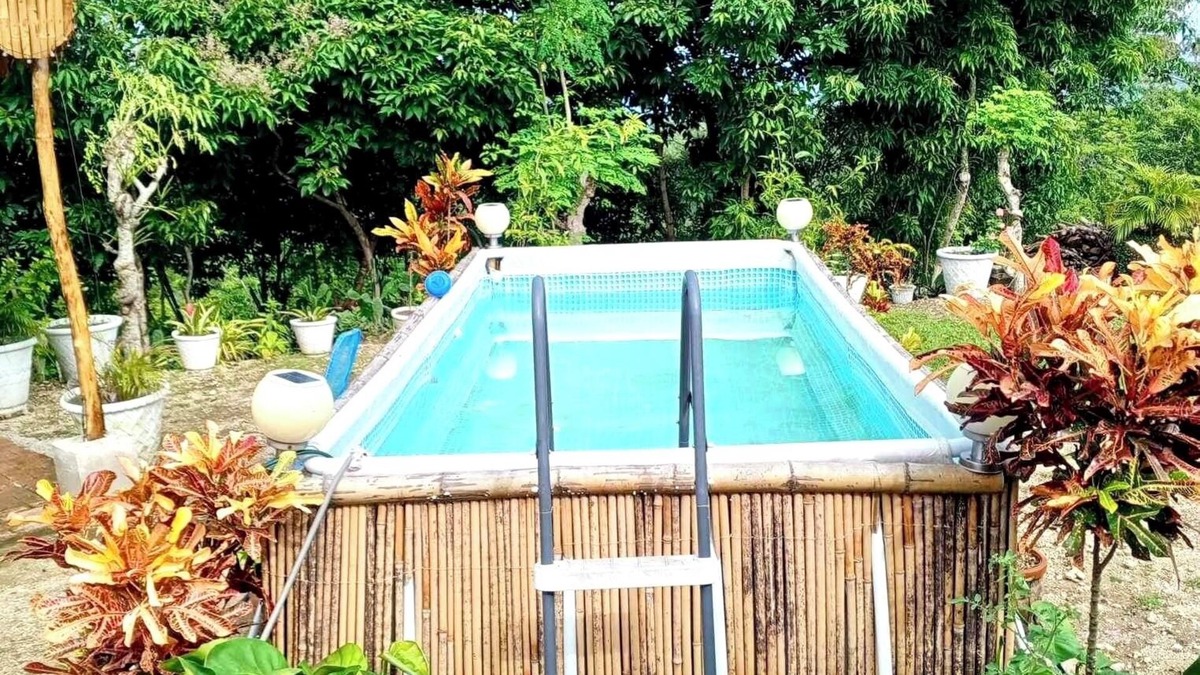 San Remigio Other | Zane Green Haven - Spacious rooms & big backyard overlooking the hills & sea
