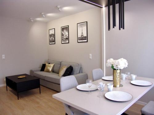Piekary Slaskie Apartment | ZB Apartment BEIGE Piekary Śląskie