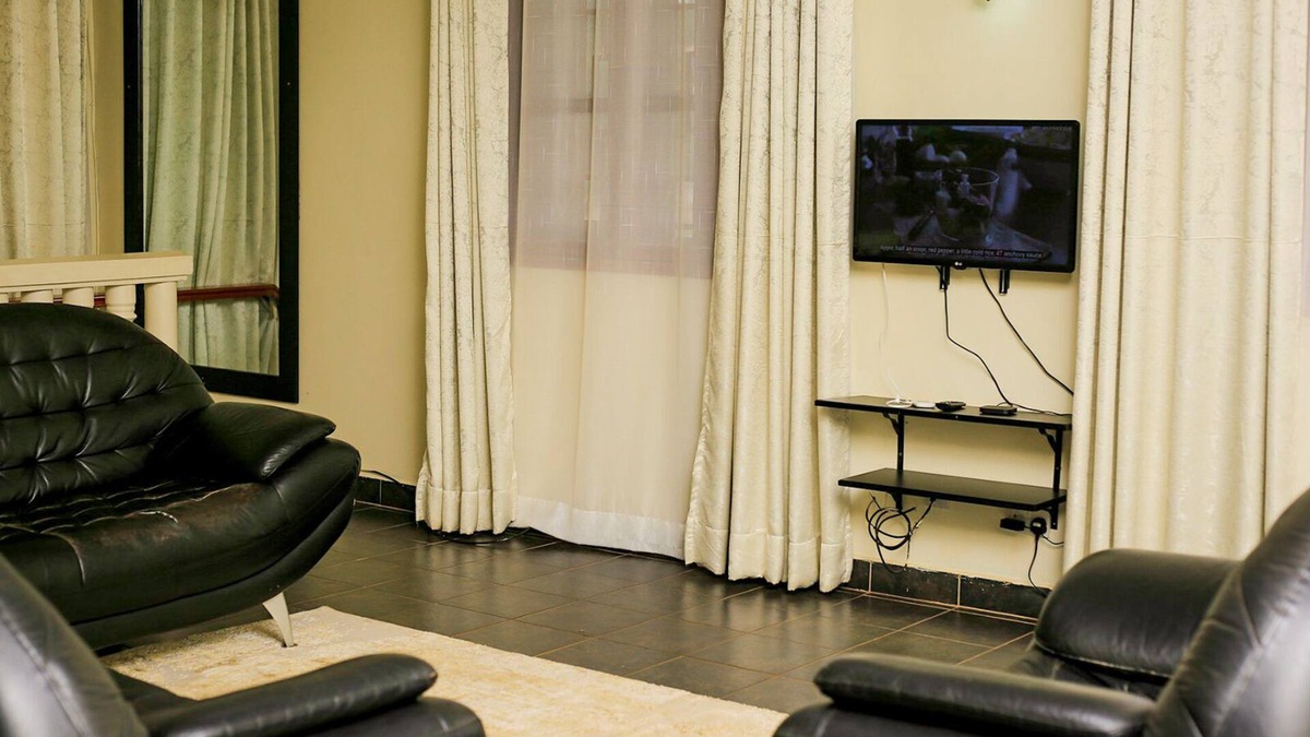 Munyonyo House | Zeehan Munyonyo-Secluded, Close to Speke Resort & 38min drive to/fro the Airport