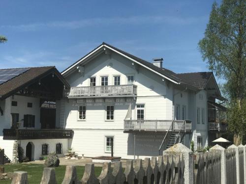 Kleinornach Apartment | Zehentmayrhof