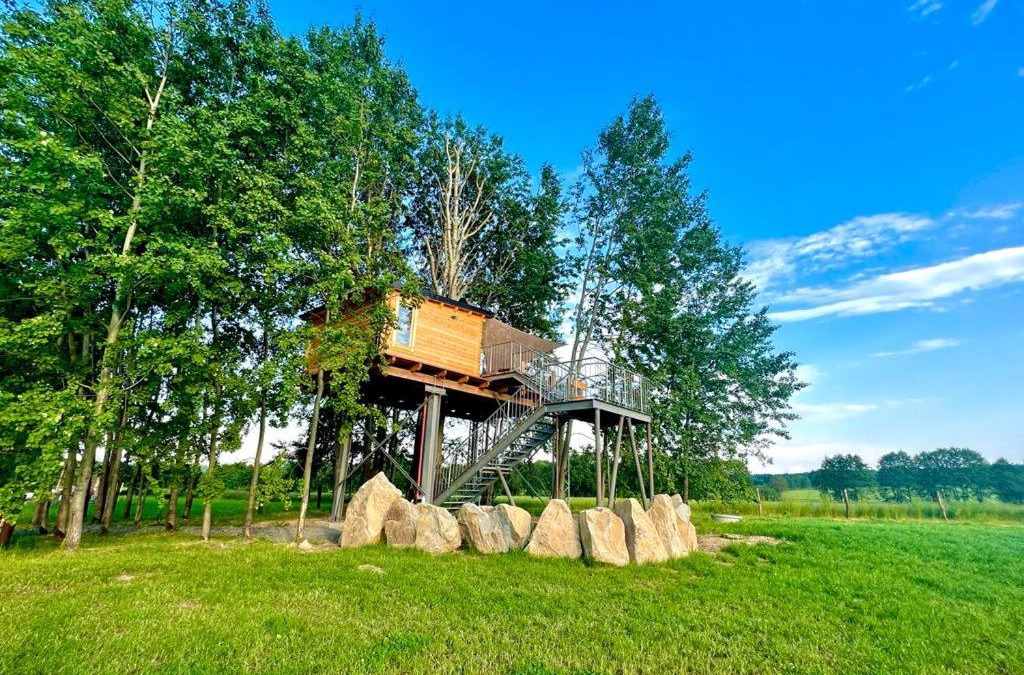Jirikov Resort | Zelený ostroff Treehouse