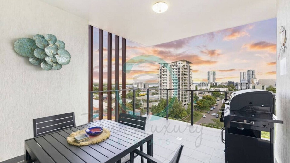 Darwin City Centre Condo | ZEN At ARRAY - 2 Bedroom Retreat in CBD