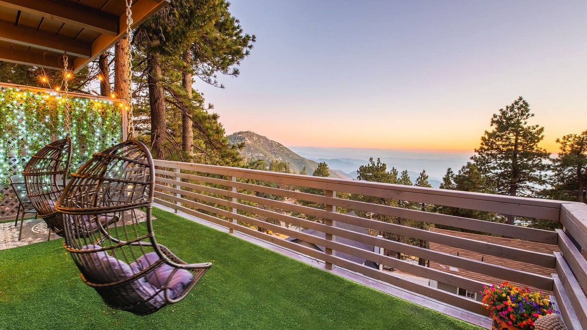 Running Springs Cabin | Zen Den: 2-bedroom cabin 11 minutes from Snow Valley Mountain Resort