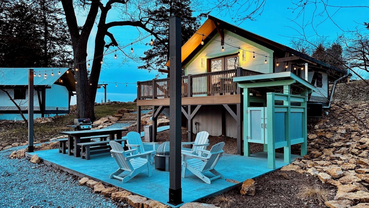 Ashland RV Rental | Zen Den - Canvas Tent | 1 Bed, 1 Bath