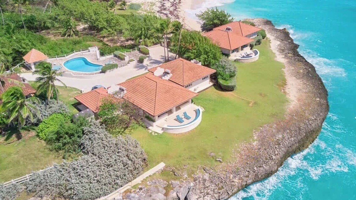 Long Bay House | ZenBreak Maltese Falcon 3bd