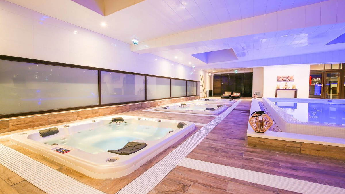 Proville Hotel | Zenia Hotel & Spa