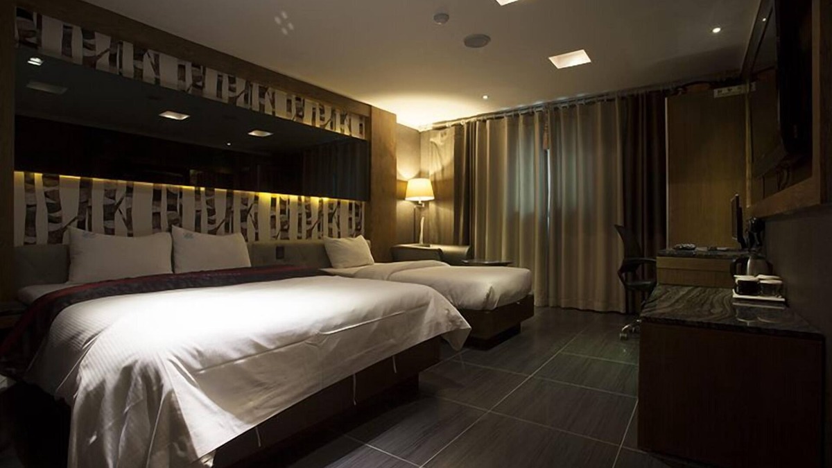 Sang-dong Hotel | Zenith Hotel