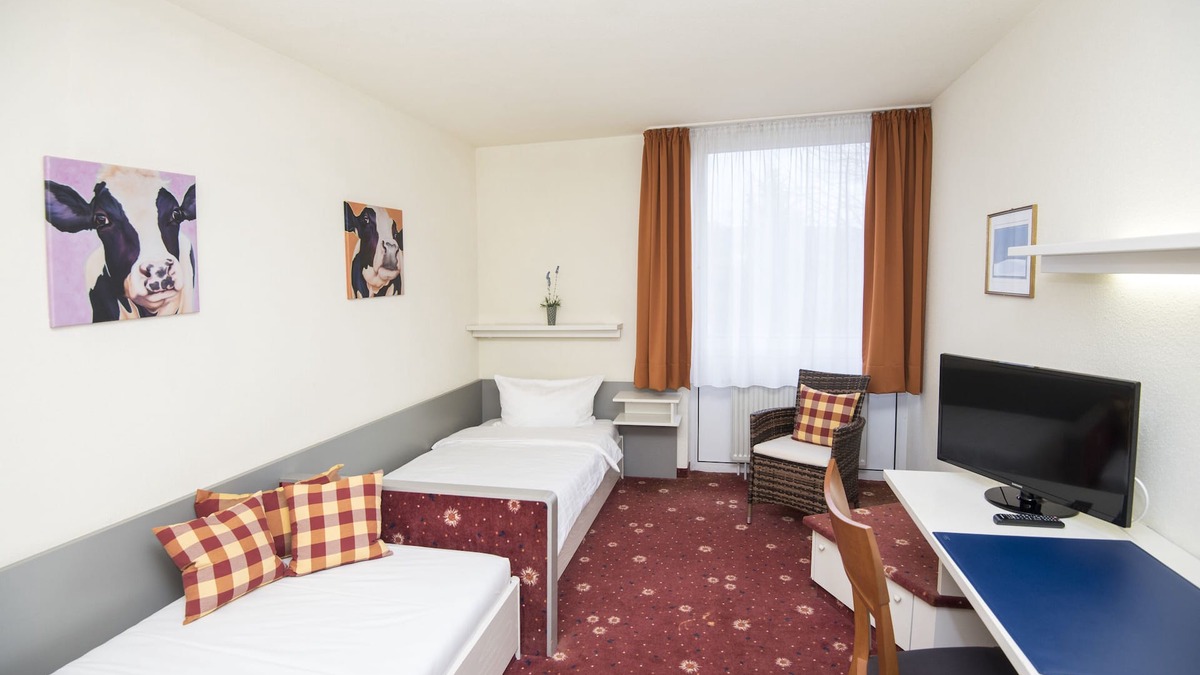Muehlhausen im Taele Hotel | Zentral an der A8
