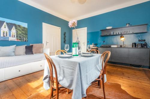 Klagenfurt am Woerthersee Apartment | Zentral - Gartenblick - Netflix - Waschmaschine