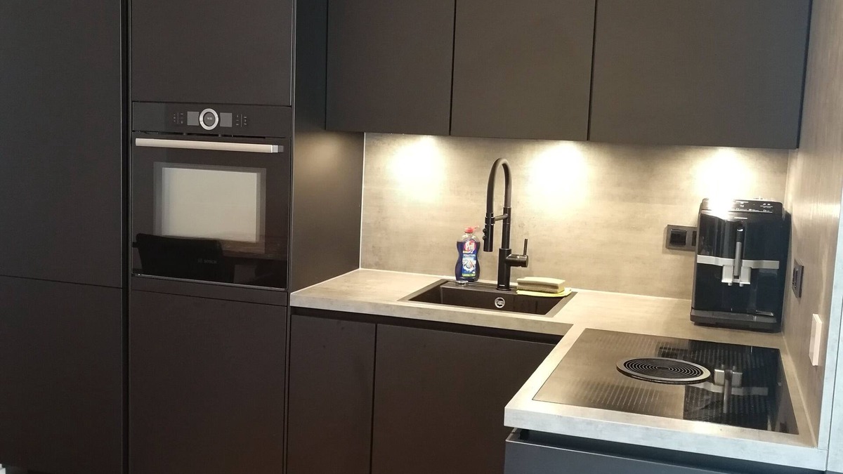 Alte Heide-Hirschau Apartment | Zentral Modern & Ruhig