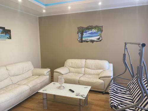 Weststadt Apartment | Zentrale 4 Zimmerwohnung mit kostenlosem Stellplatz
