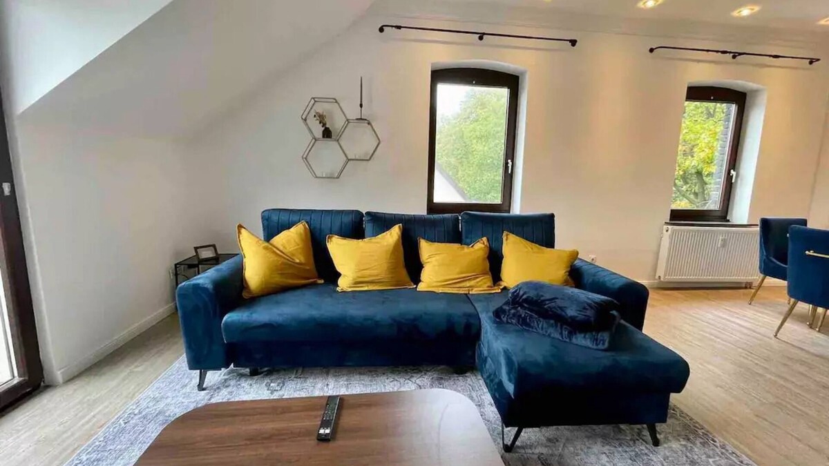 Waldring Apartment | Zentrale Premium Wohnung Inkl. Smart-tv, Internet, Netflix