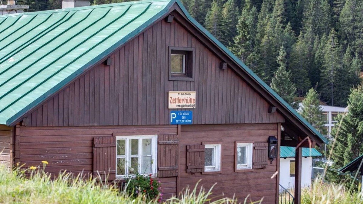 Irdning-Donnersbachtal Cabin | Zettlerhütte - vacation home/1 bedroom/shower, WC