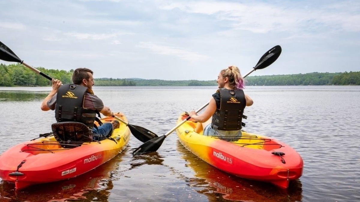 Canaan House | Zeus's Landing at Cottages of Maine Gradual beachfront, King Beds, Dog Friendly