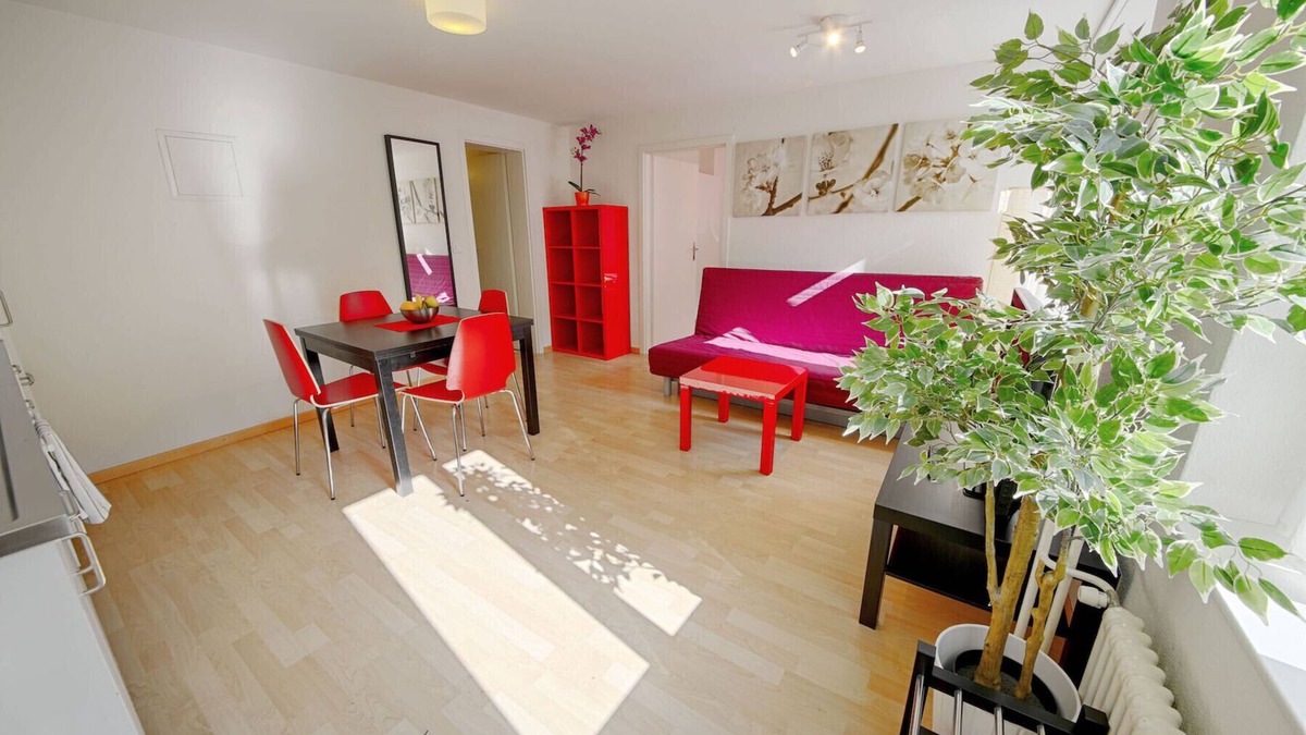 Langstrasse Apartment | ZH Raffael - Stauffacher HITrental Apartment