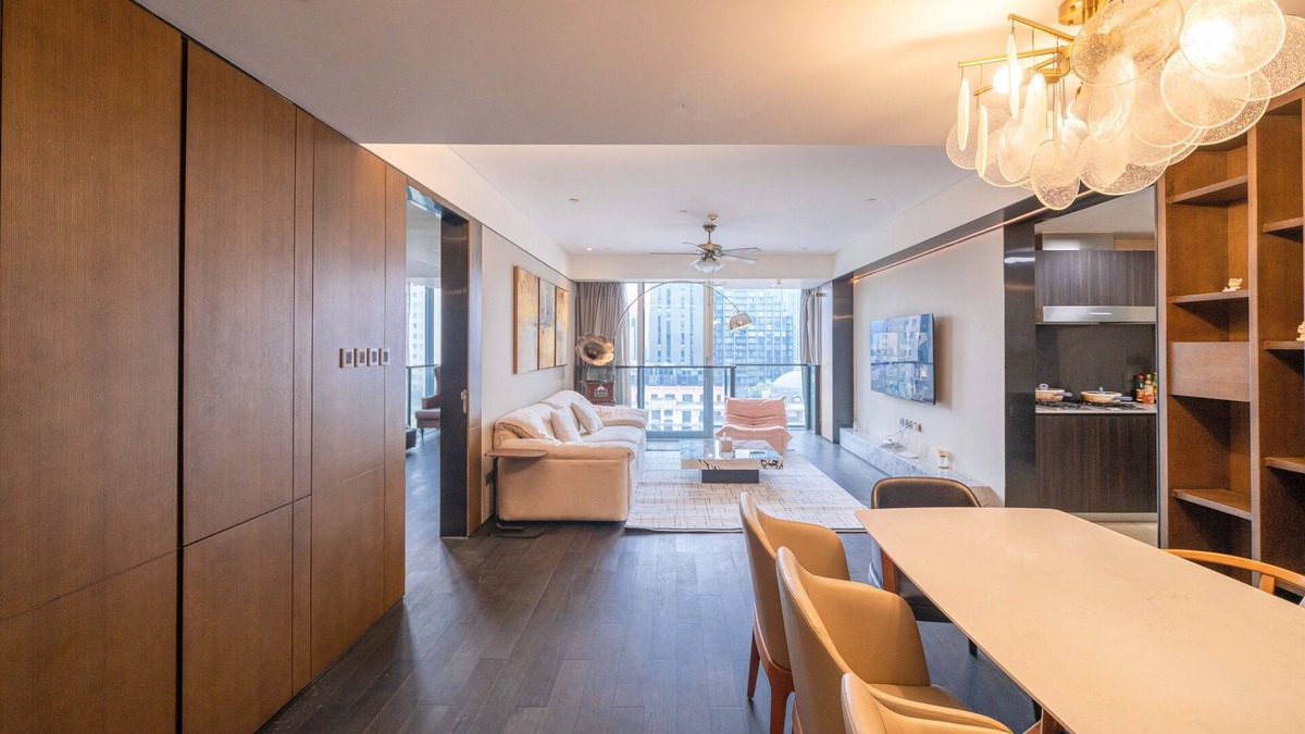 Downtown Shanghai Apartment | ZHome-Luxury Three bedroom Suite