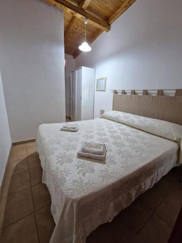 Scilla House | Zia Caterina