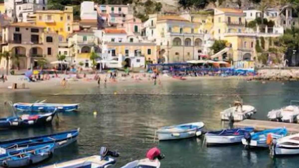 Cetara Apartment | Zifina . a stone's throw from the sea