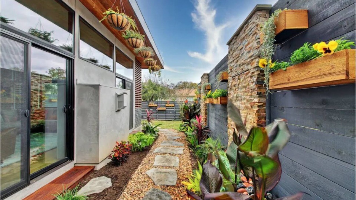 South Lamar House | Zilker Zen Sanctuary