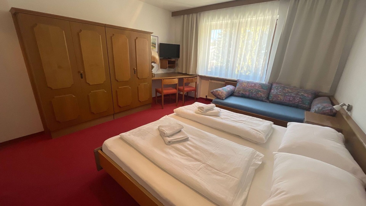 Obsteig Bed & Breakfast | Zimmer 17/3bett Ohne Balkon - Pension Alpina