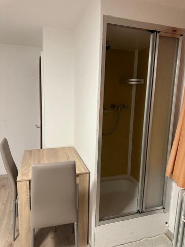 Gemarkung Schomberg House | Zimmer mit eigenem Bad & WC beim Stausee