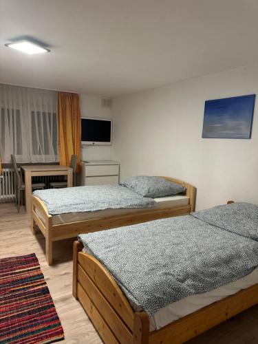 Gemarkung Schomberg Apartment | Zimmer mit eigener Dusche & WC , beim Stausee