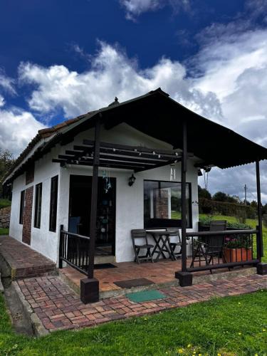 Zipaquira House | Zingara de la Montaña: Hermosa Casa en Zipaquira