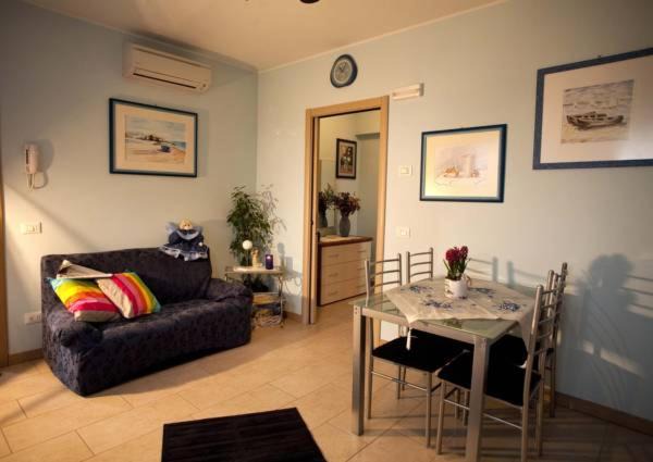 Laghi Apartment | Zio Stefy