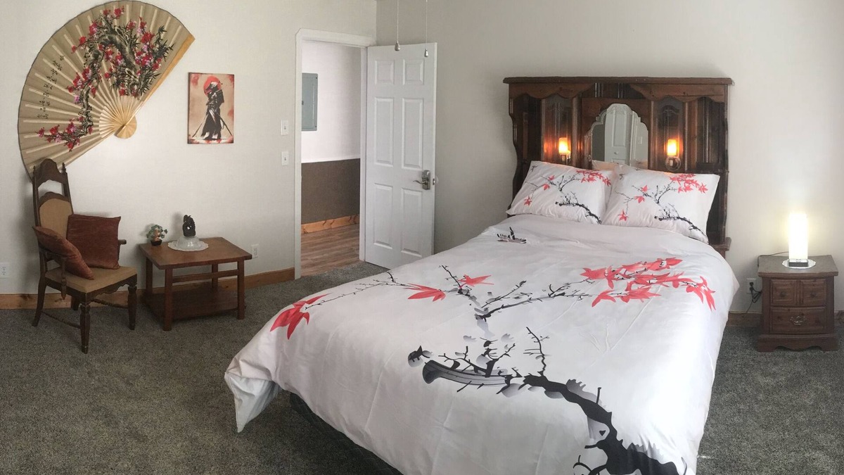 Hildale House | Zion’s SouthHideaway Japanese Room