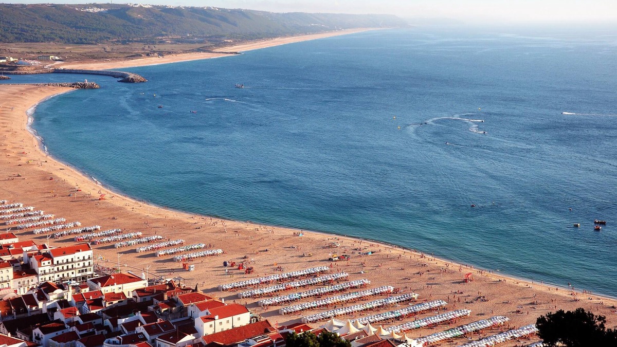 Nazare Apartment | Zira`s Home