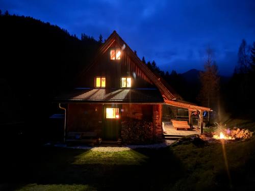Sankt Lambrecht House | Zirbitz Hütte mit Sauna und Kamin