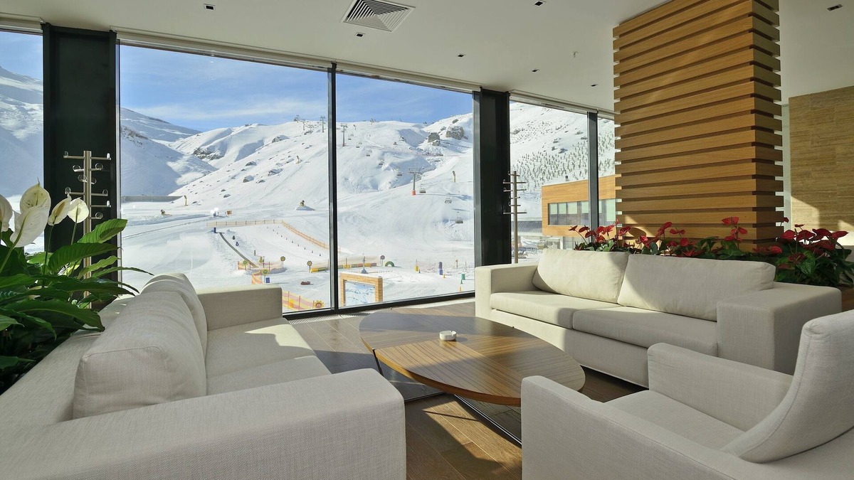 Qusar Hotel | Zirve Hotel