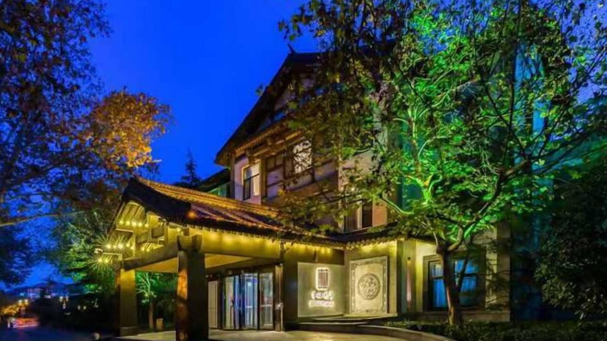 Lixia District Apartment | Ziyue Minghu Hotel