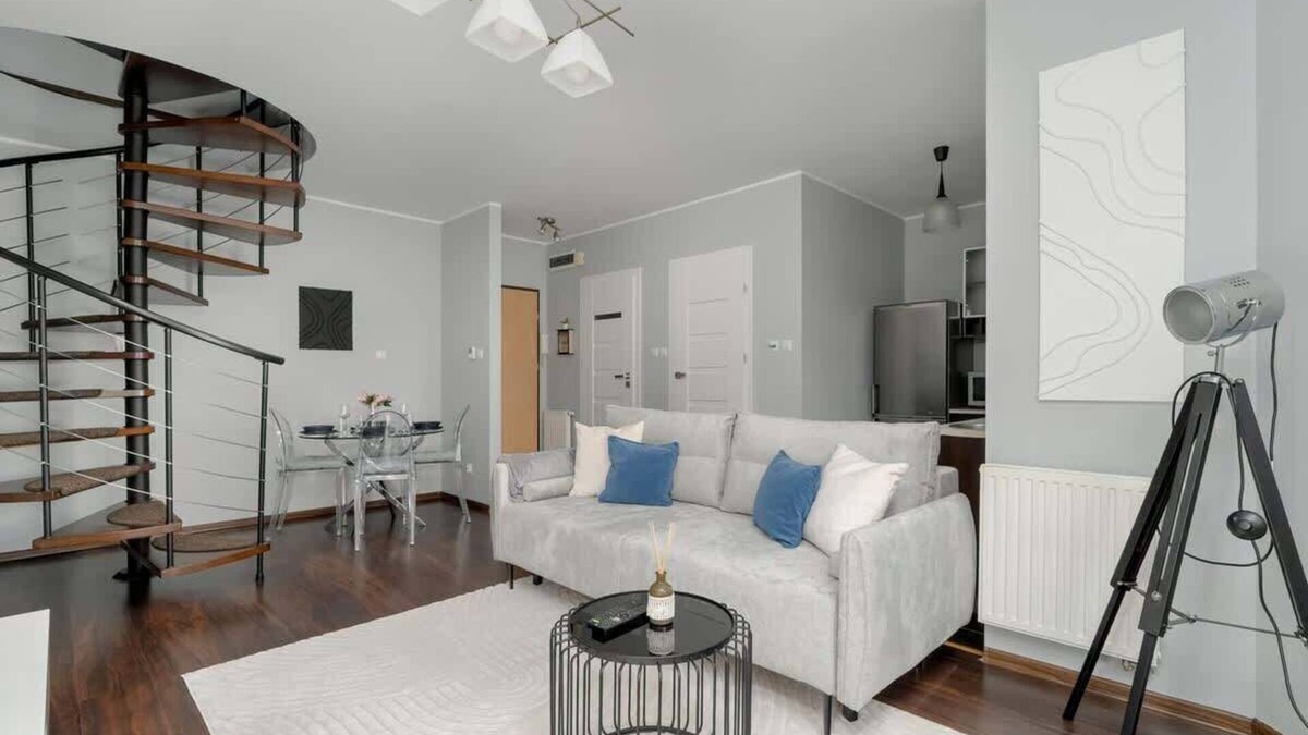 Grunwald Apartment | Zmigrodzka Stylish Apartment with Terrace by Noclegi Renters