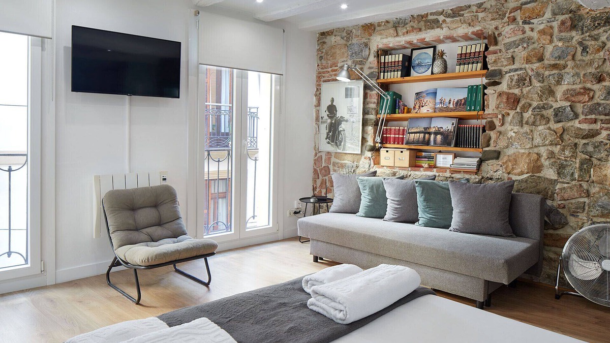 Old Town Apartment | Zoe | The Rentals Collection
