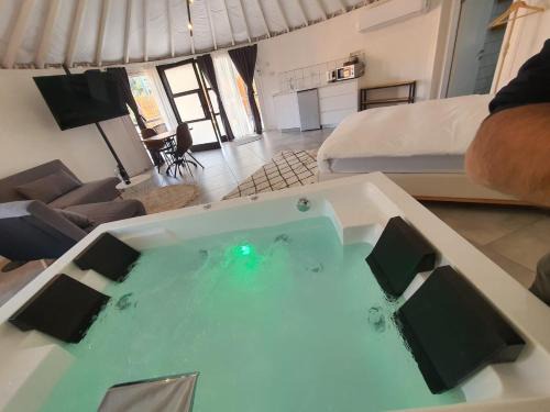 Sha'al Bed & Breakfast | zohar & mishel