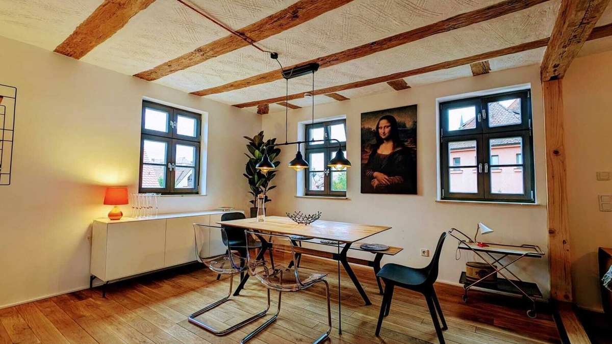 Schwabach Apartment | Zollhaus | Zentral Liebevoll Maisonette Wohnung