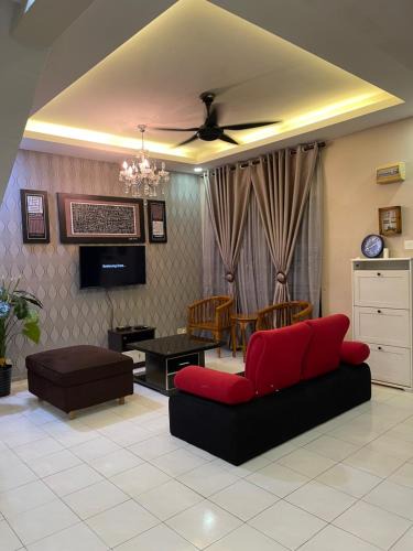 Sungai Buloh House | Zuma Homestay