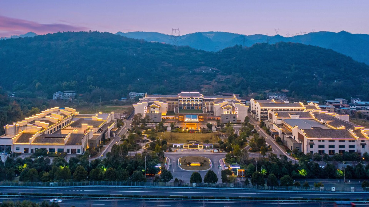 Bozhou District Hotel | zunyi guihuashan dajiudian