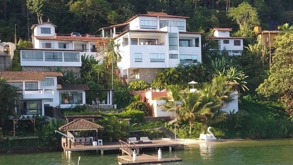 Itanema House | Zurk Beach House