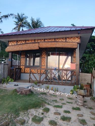 Burgos Apartment | Zyrine Homestay - Seawall Side