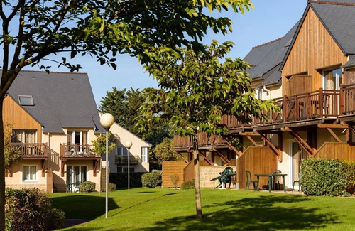 Saint-Briac-sur-Mer Condo | À 300m de la plage ! Charmant T2 + terrasse