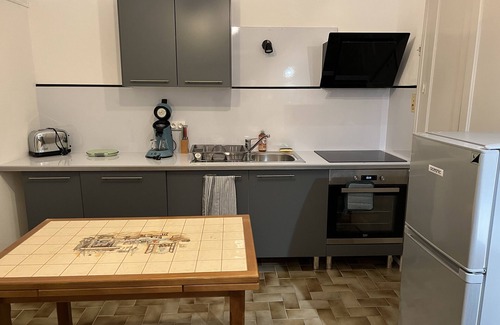 Luxeuil-les-Bains Apartment | à 800 m des Thermes, Appartement Grand F2