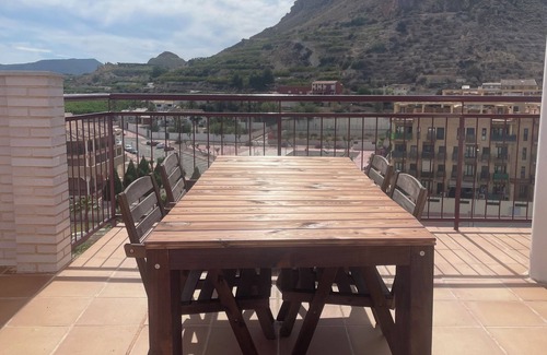 Villanueva Del Rio Segura Apartment | Ático con Jacuzzi, Piscinas, Gimnasio y a un Paseo del Balneario Archena
