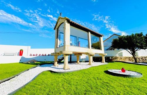 Vilanova Apartment | ÁTICO BOJ - Terraza con jardín & Hórreo Chill con vistas al mar