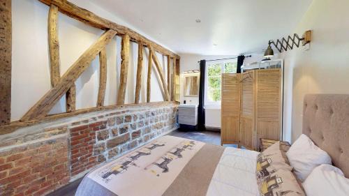Talmas Villa | Écuries Val de Mai 35 pers 5 Gîtes 15 min Amiens