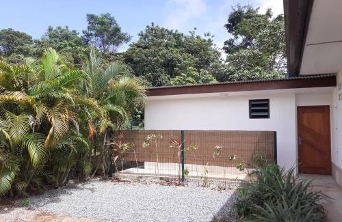 Cayenne House | Éden